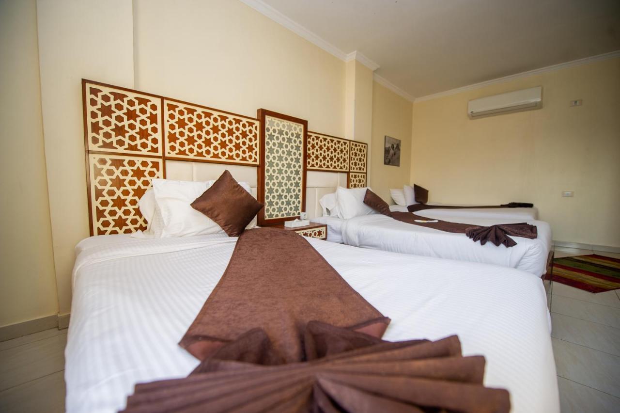 Hotel Pyramids Valley Boutique Kafret el-Gabal